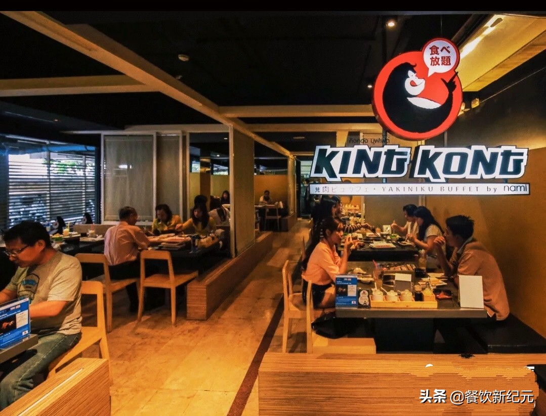 去吃自助被服务员怒怼,中国人在泰国吃自助餐