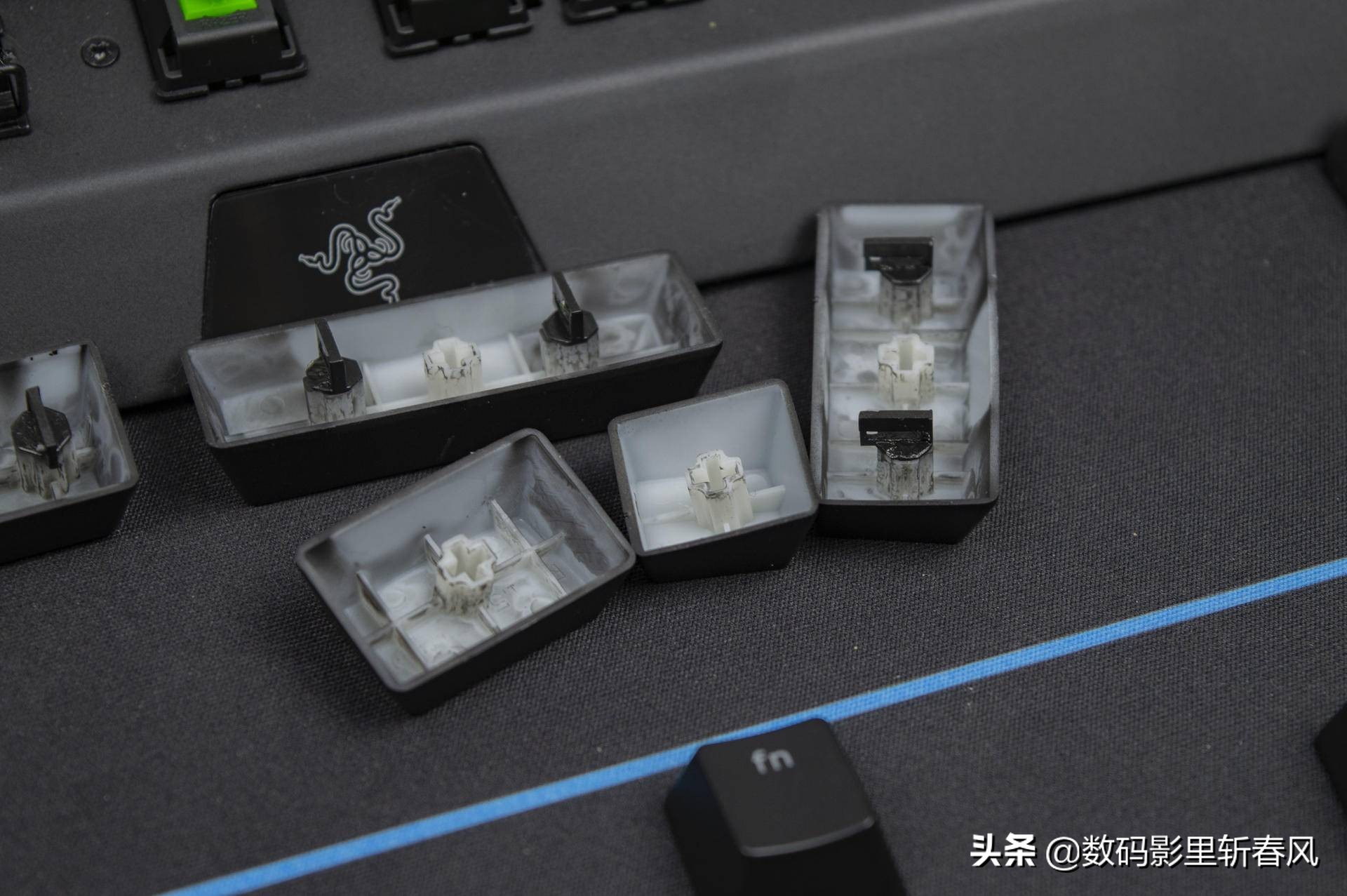 雷蛇黑寡妇蜘蛛幻彩版v2价格,雷蛇黑寡妇蜘蛛x幻彩版怎么清洗