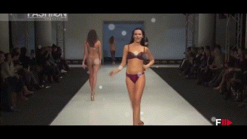 意大利时装品牌走秀爆款视频,意大利经典顶级时装t台秀