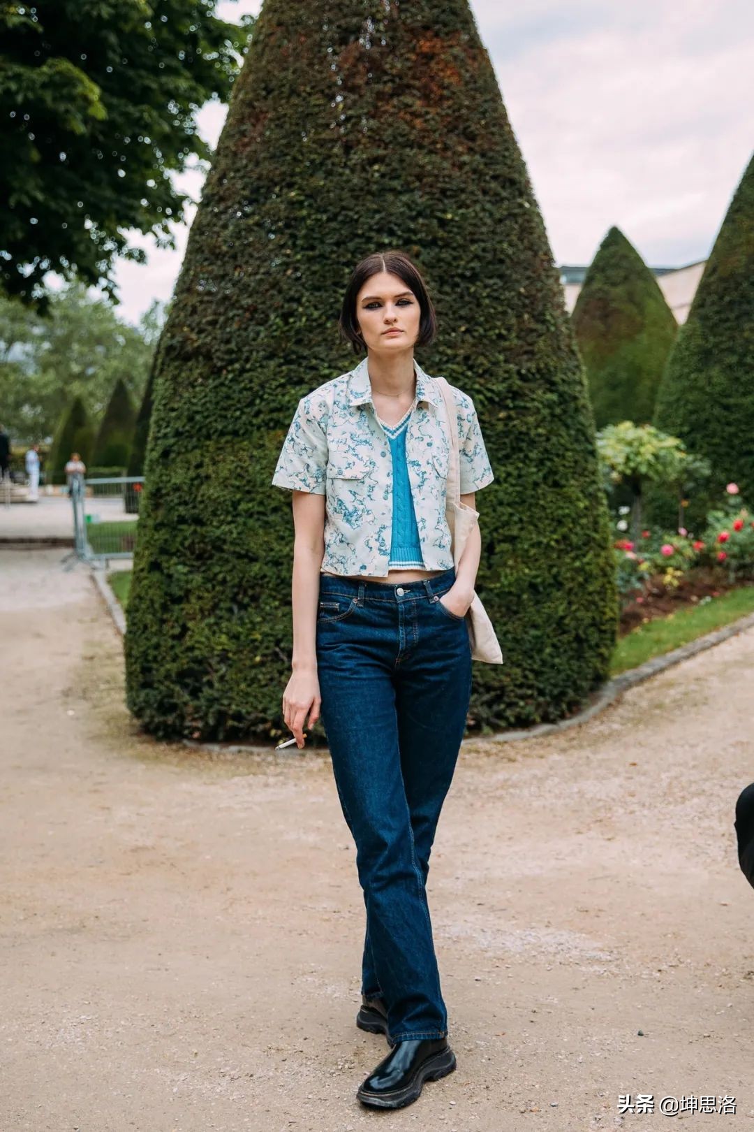 巴黎时装周的最佳街头穿搭风格,2020春夏时装周穿搭灵感指南