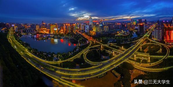 电车之都南宁停车,电车之城南宁