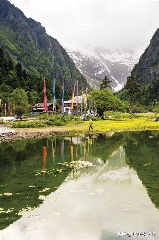 神山十大徒步路线图,川西小环线自驾攻略青绕神山