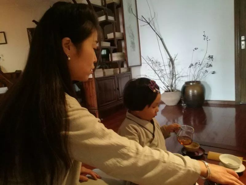 长安雅士古琴视频,长安雅士抚琴演奏