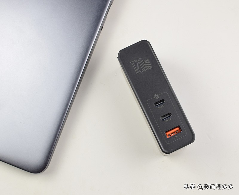 华为小米苹果快速回血好伴侣，120W倍思GaN上手