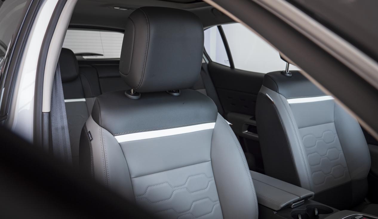 奇骏和天逸,奇骏对比天逸