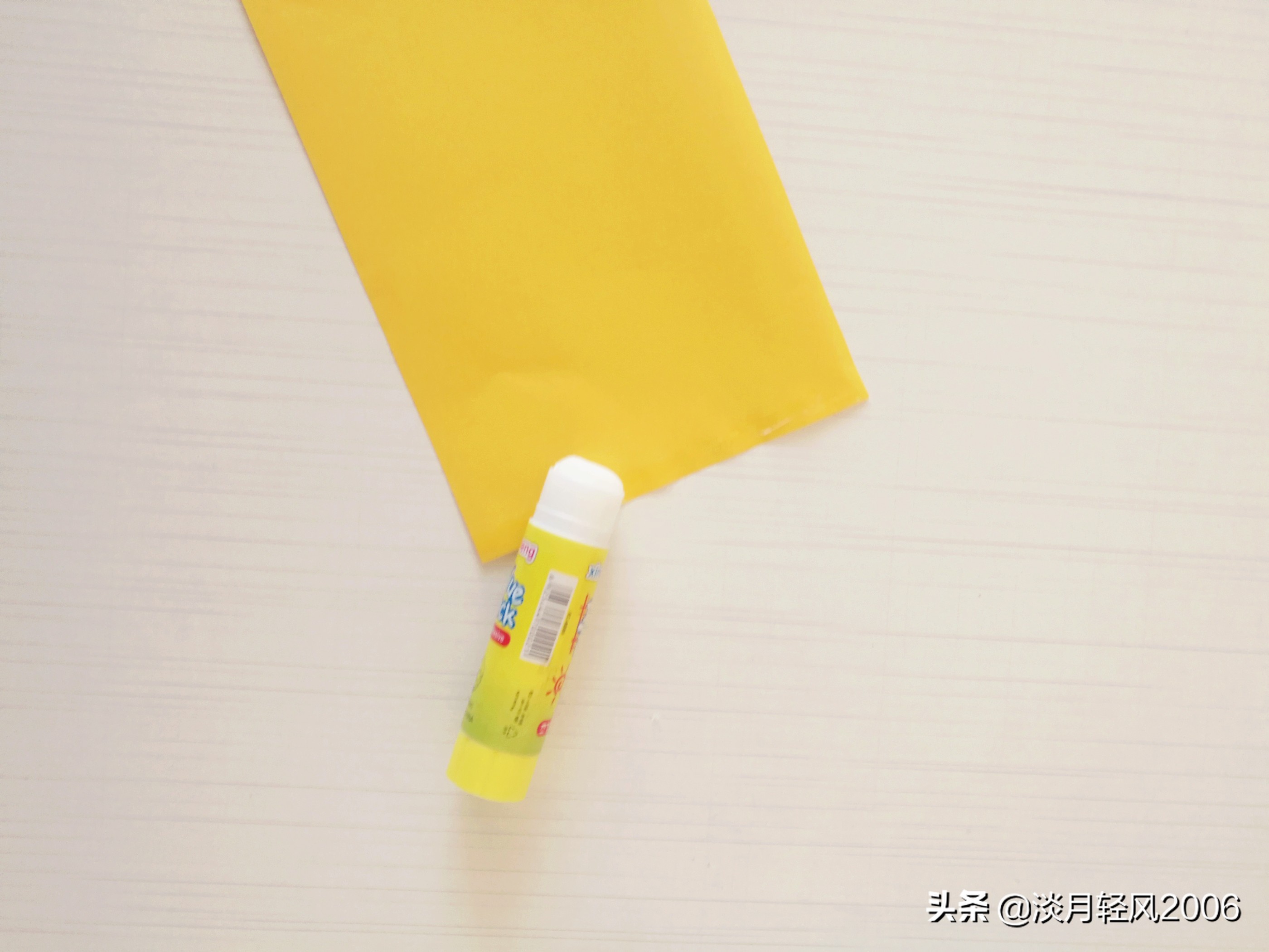 卡纸做花灯手工教程元宵节,用卡纸做元宵节花灯简单又好看