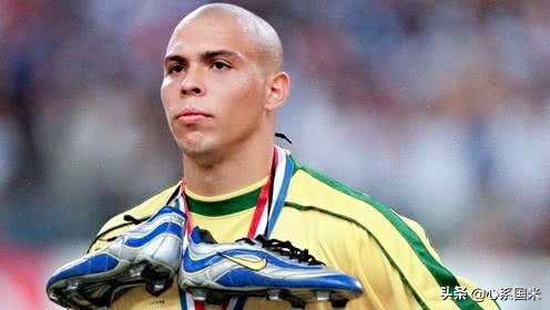 22个足球、2件球衣身价起步,C罗向世界证明:不止一个罗纳尔多