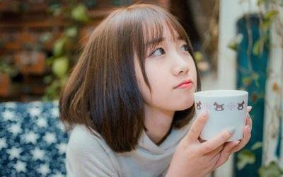 爱情里,虽然被偏爱的总是有恃无恐,但是还有另外一种爱