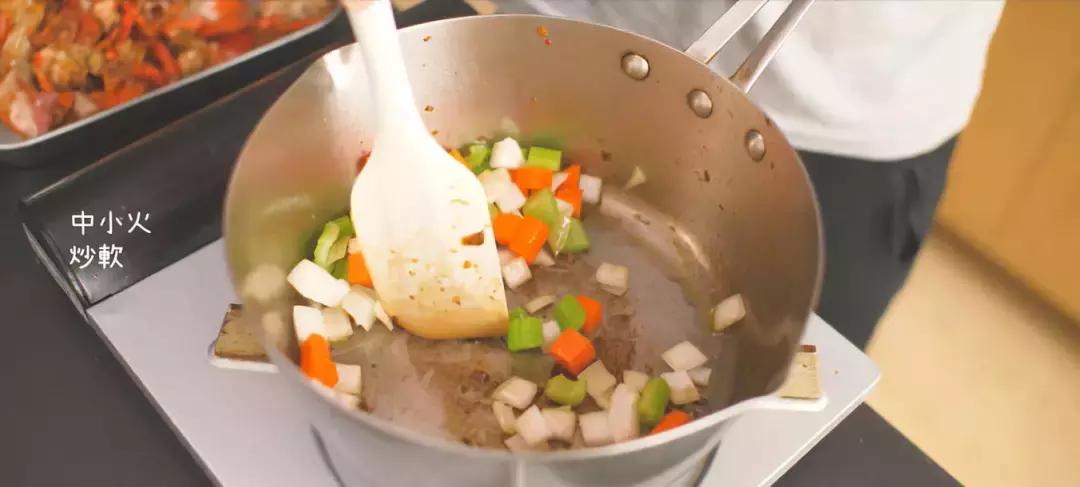 龙虾汤泡饭太美味了,吃龙虾剩下的汤泡饭
