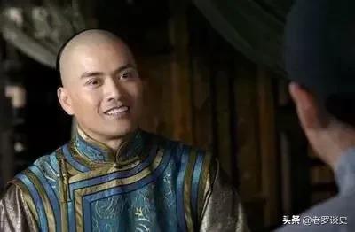 胡雪岩为什么成左宗棠的牺牲品,胡雪岩破产时左宗棠怎么做的