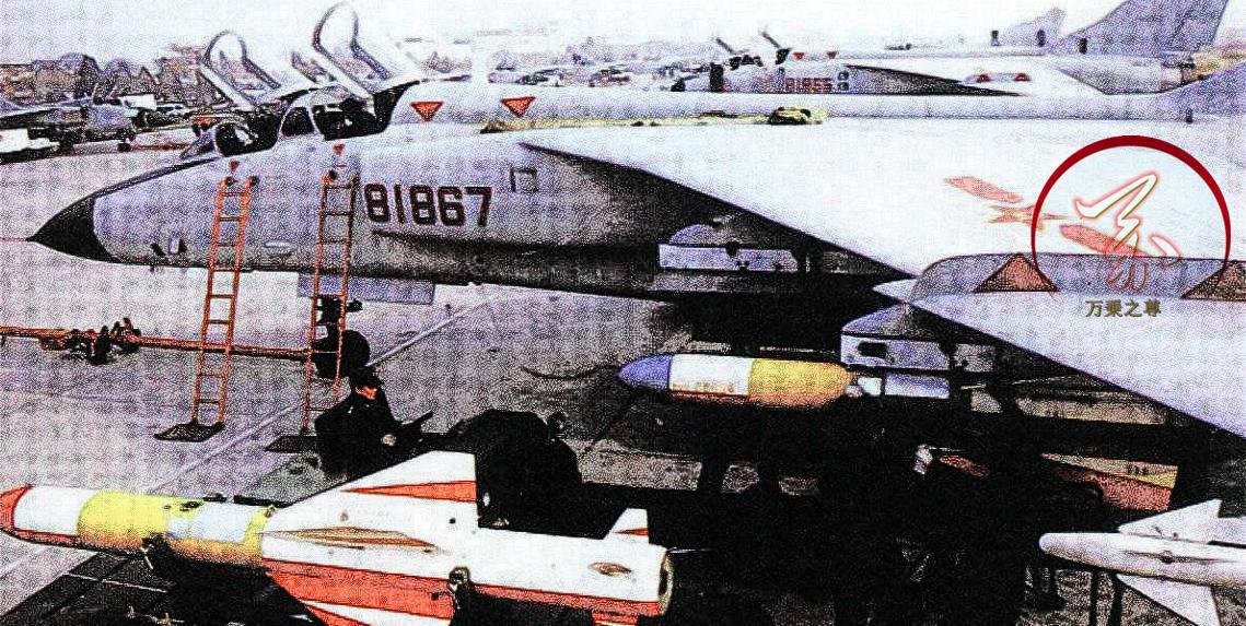 从普通改到隐形，几十年来怎么改进都不讨中国空军喜欢的飞豹战机