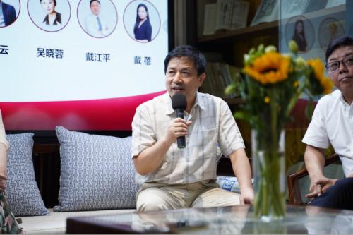 十年磨剑今朝试一身义胆,十年磨剑今朝试锋的意思