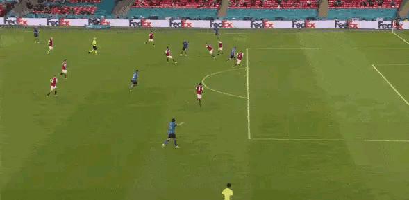 基耶萨滑跪欧洲杯,小基耶萨欧洲杯集锦