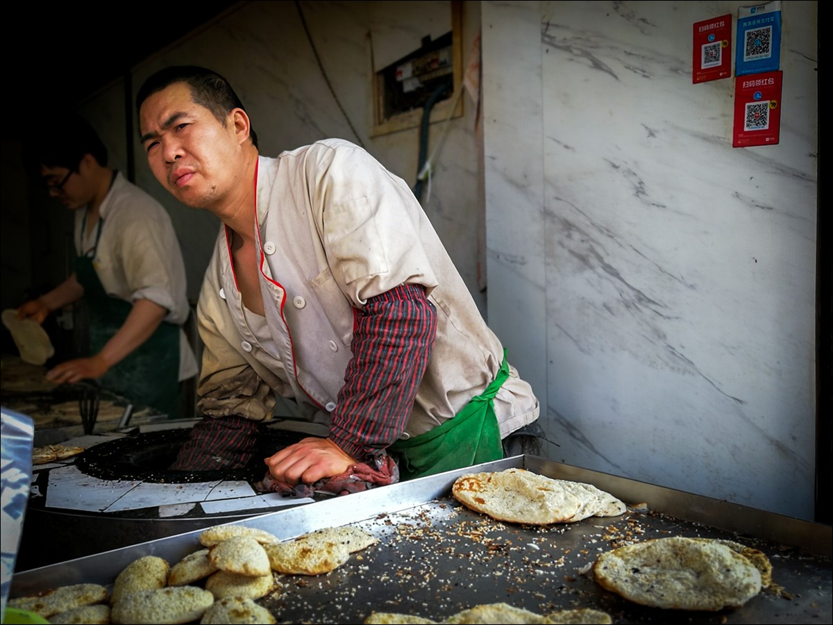 华为p30和华为p10plus谁好,华为p30系列发布