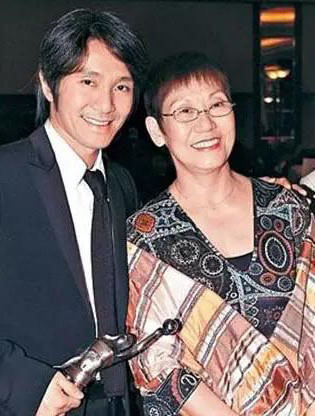 做人要有梦想不然跟咸鱼有区别,做人无梦想同条咸鱼有什么分别