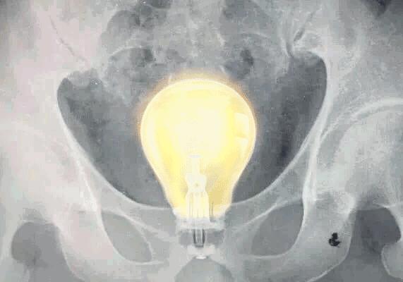 如果医护人员出摊，他们能提供哪些服务？第一个我就笑喷了