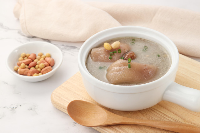 丰胸翘臀怎么练成,如何丰胸提胸