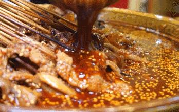 乐山，一座你不胖都对不起的城市