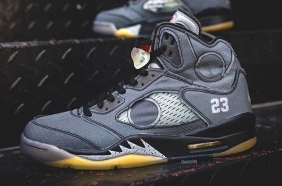 联名算个P！AJ5的30周年纪念最重磅的必须是它