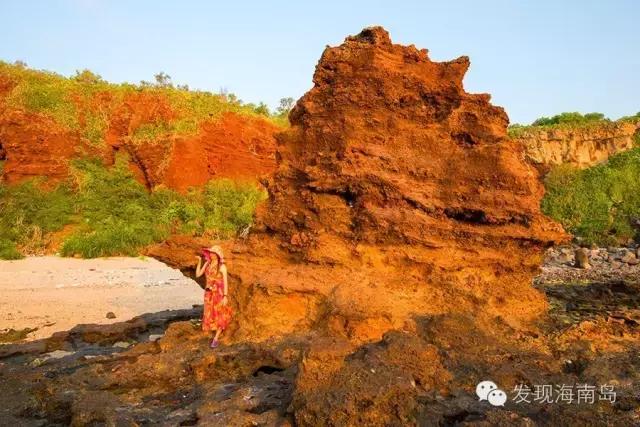 火山岛黑色沙滩,火山海岸地貌特征