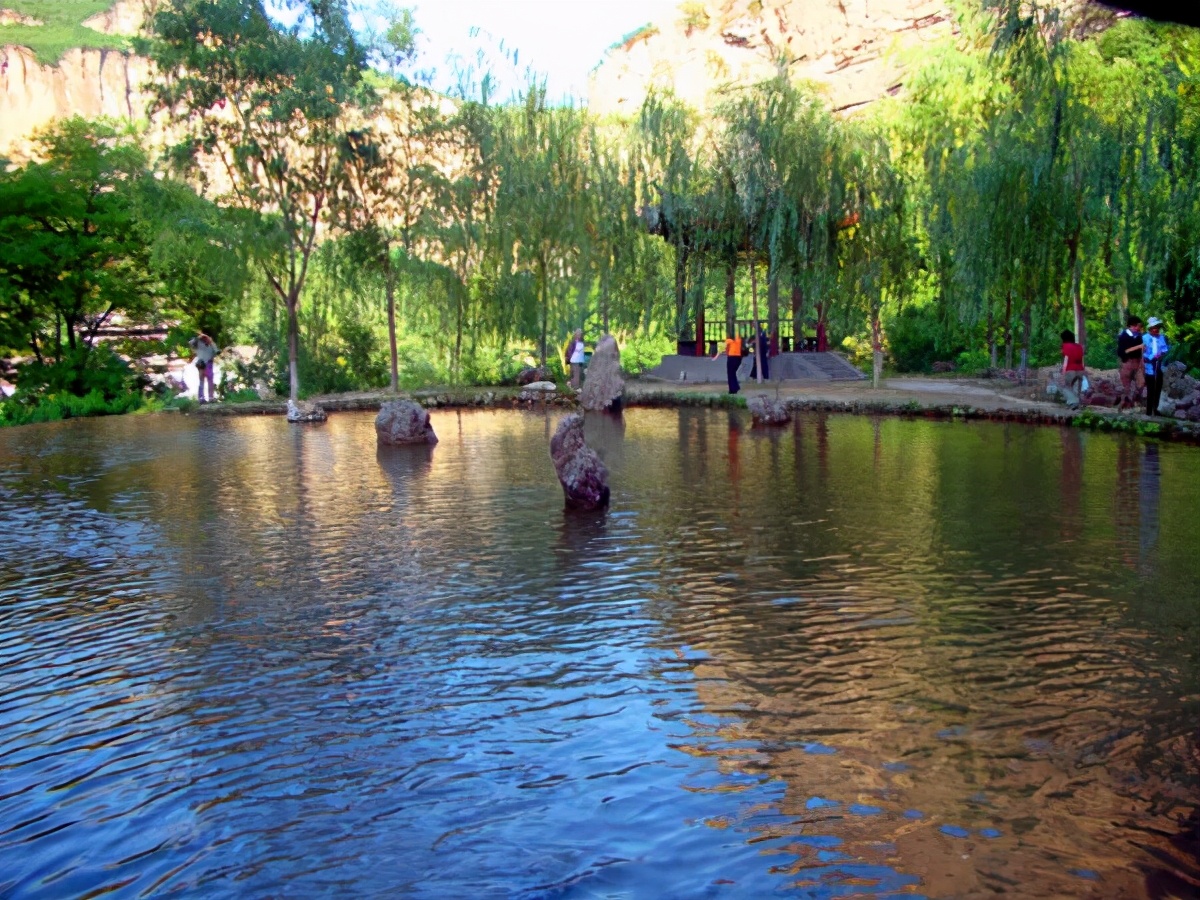石家庄沕沕水景区红色讲解,平山沕沕水景点路线