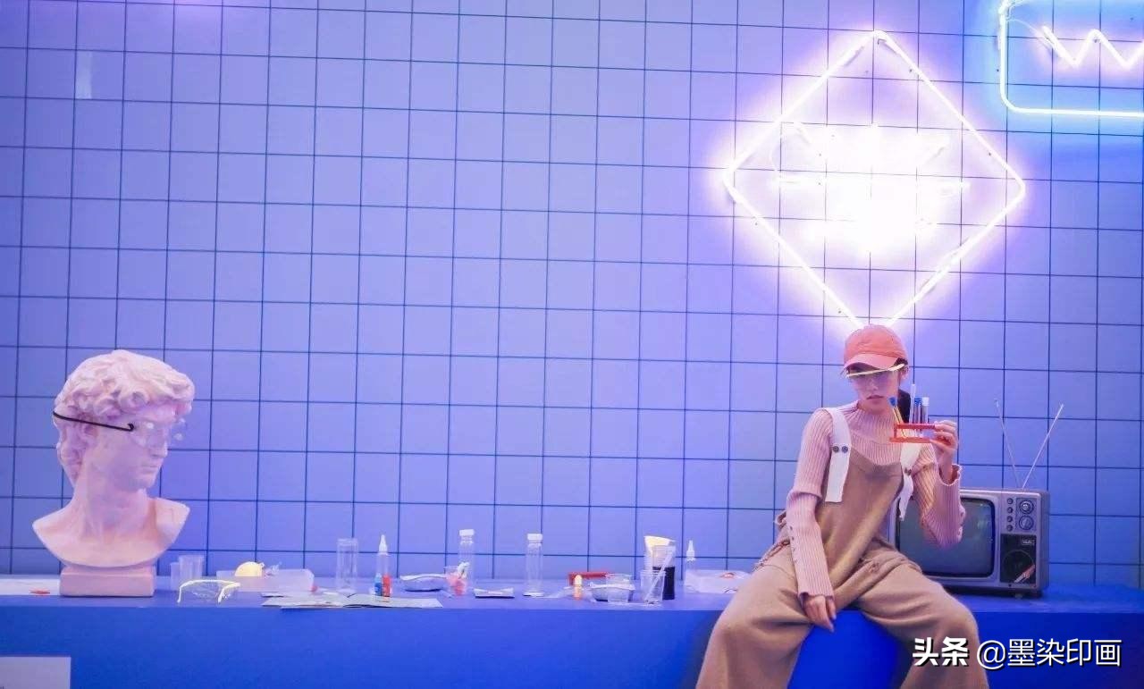 蒸汽波摄影教程,怎么拍蒸汽波风照片