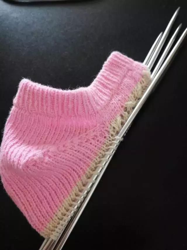 最简单的棒针袜子,棒针袜子教程粗毛线