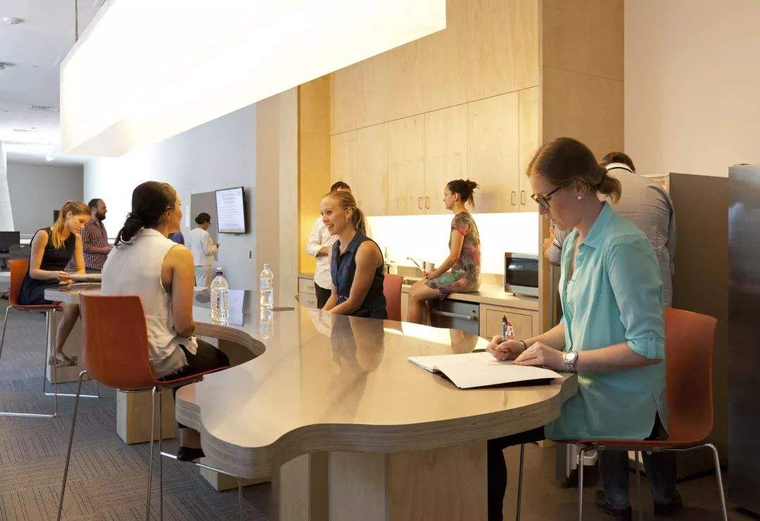 西交利物浦大学2加2四年学费多少,苏州西交利物浦大学附属学校学费