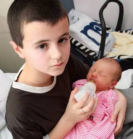 13岁当爸爸的男孩现状,喜当爹13岁男孩现在怎么样