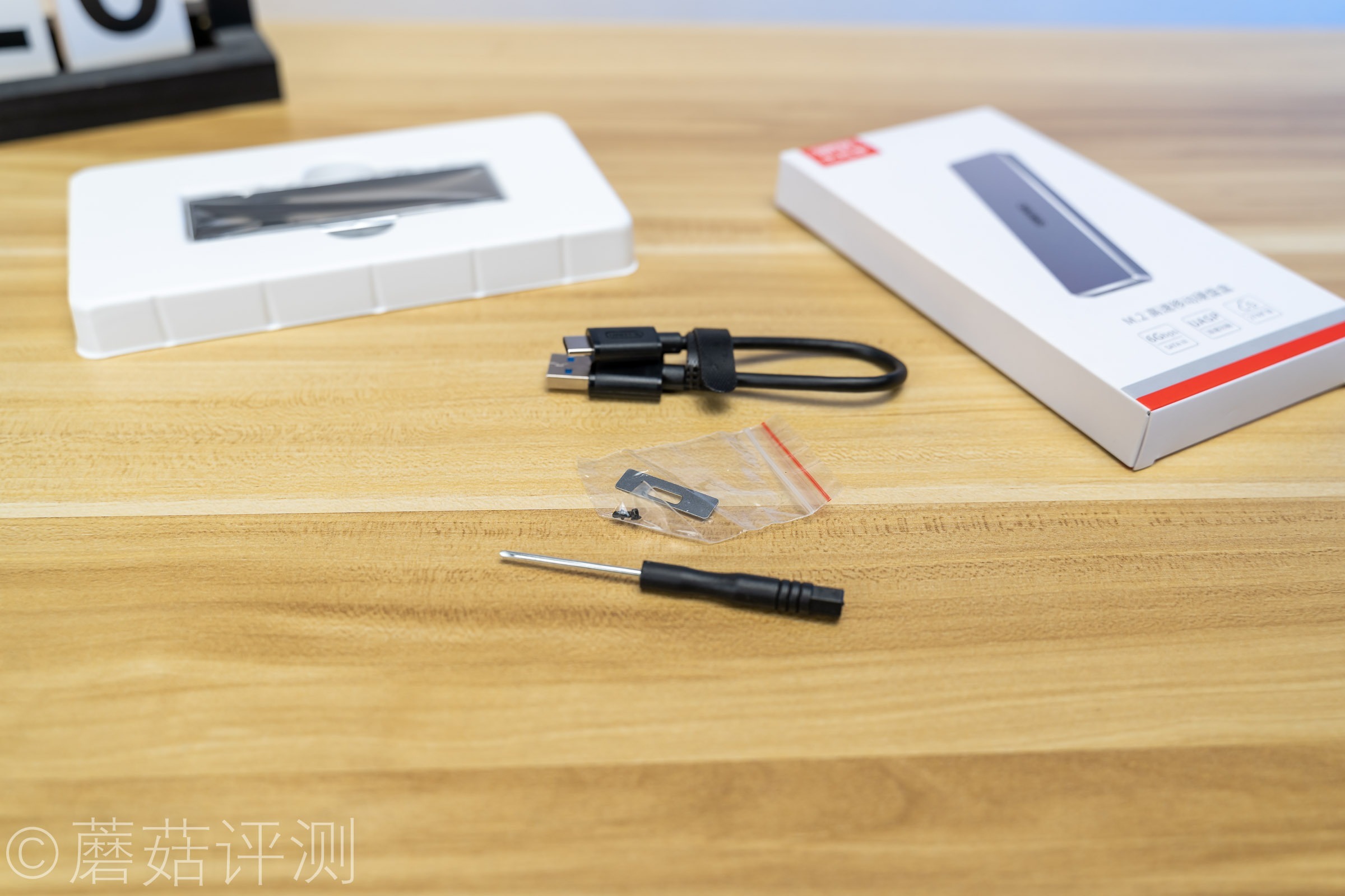 外观精致，安装便捷、优越者,UNITEKM.2硬盘盒C口SATA协议评测