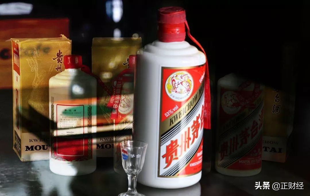 茅台为什么最近降价好快,2014年的茅台为什么跌这么多