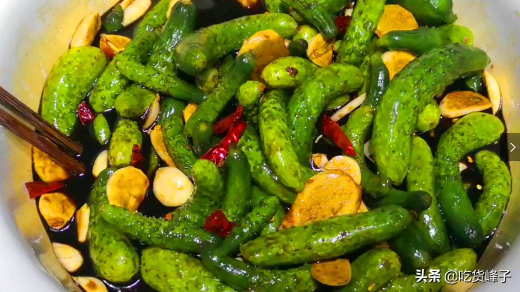 腌黄瓜又简单又好吃的秘诀,腌黄瓜好吃又简单快速的做法