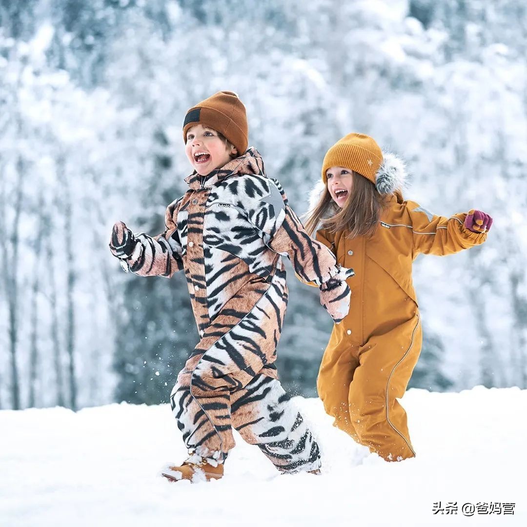 安吉丽娜朱莉爱小孩,安吉丽娜朱莉女儿同款衣服