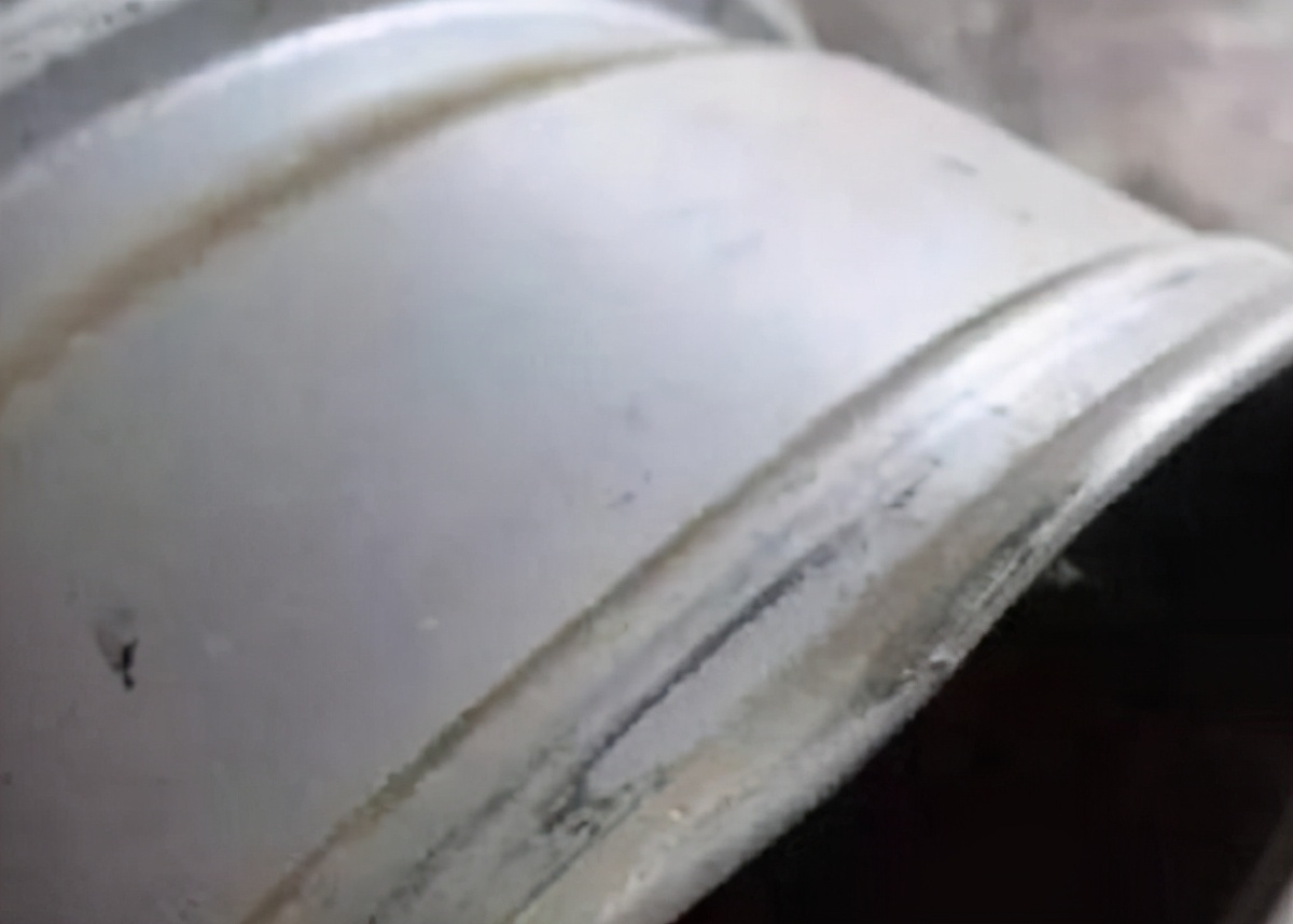 铝合金轮毂裂纹怎么改善,锻造轮毂不容易变形