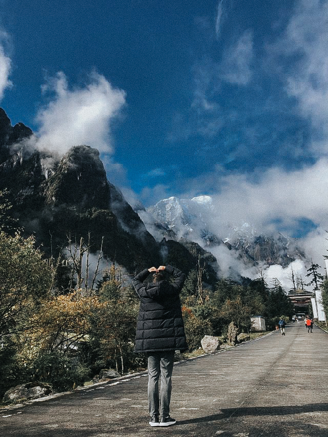 燕子沟红石滩景观,燕子沟景区攻略