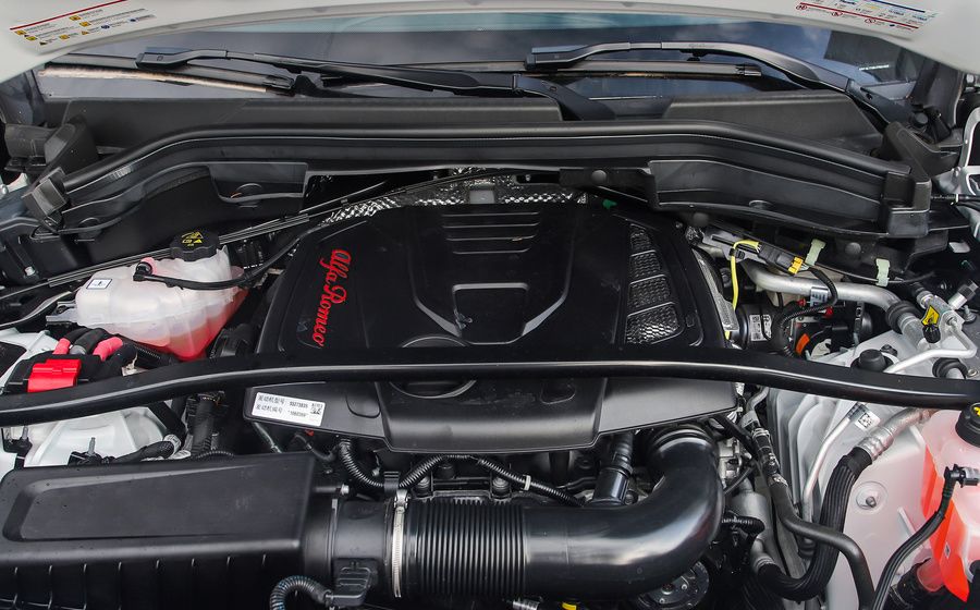 2006年丰田锐志3.0零百加速,锐志3.5机械增压零百加速