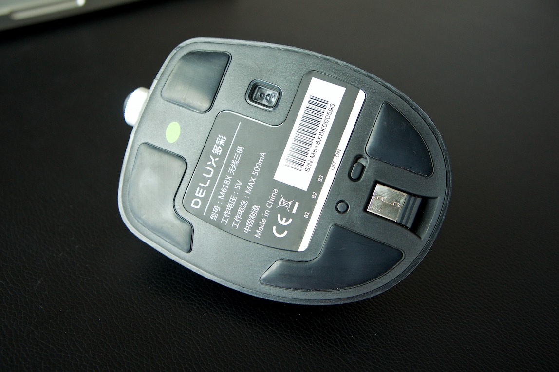 远离鼠标手，不妨试试用垂直鼠标吧！