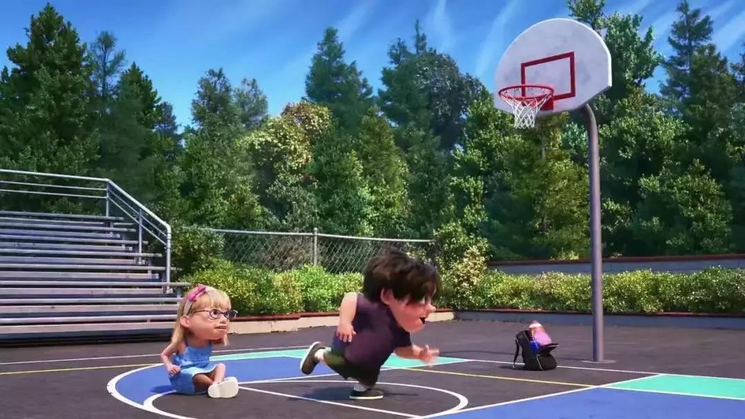 总担心娃在幼儿园被欺负，陪孩子看这2部动画片