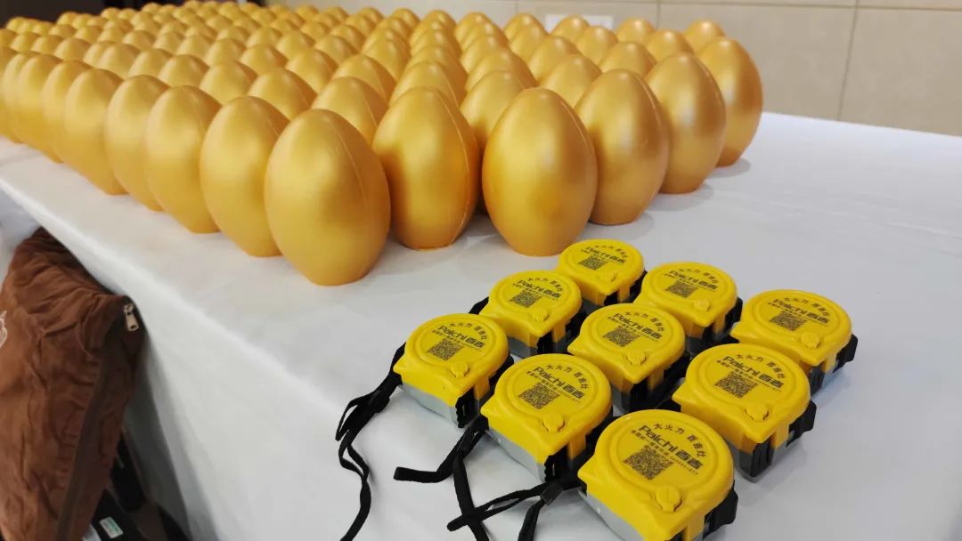 引领高品质家装,引领全屋定制方向