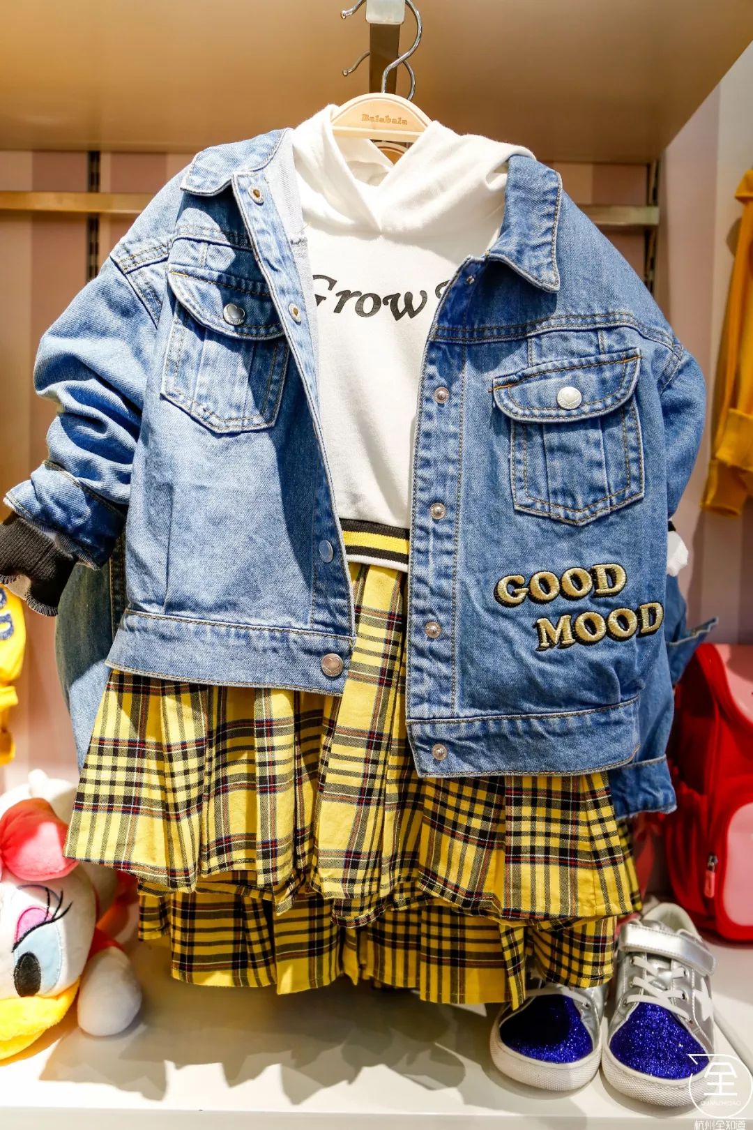 就在明天！西溪印象城年中庆开启！买800送400！AJ限量款发售