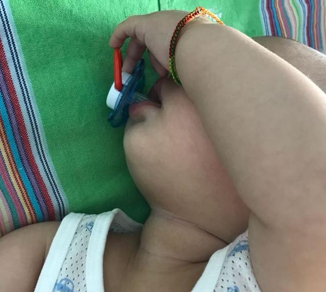 2月龄宝宝喜欢抿嘴,2岁宝宝老是嘴巴嘟嘟嘟