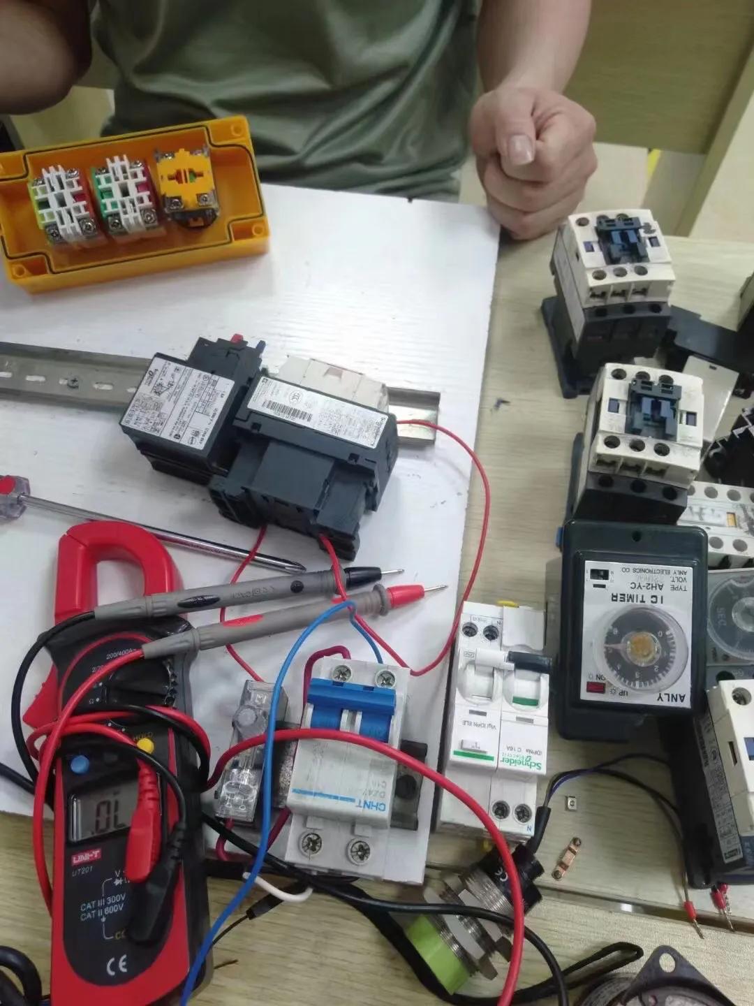 免费试学机器人PLC自动化课程