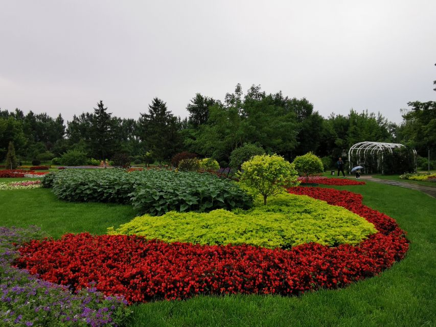 百花园里花里花争艳,百花园里百花香