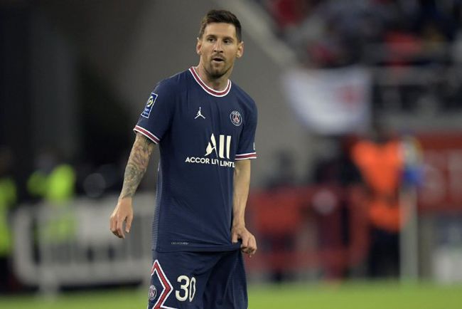 强如球王也得租房!梅西找到新房,300多平月租2万欧,天使成邻居