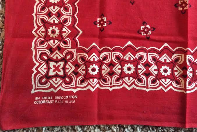 中国大妈丝巾五角星,中国大妈的丝巾从来不会让人失望