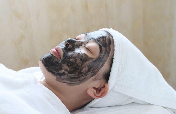 挤闭口粉刺有效吗,挤下巴闭口粉刺