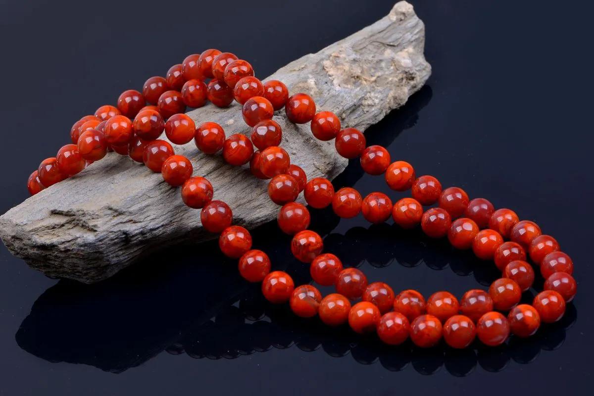 南红玛瑙和玉髓有啥区别,保山南红玛瑙的鉴别方法