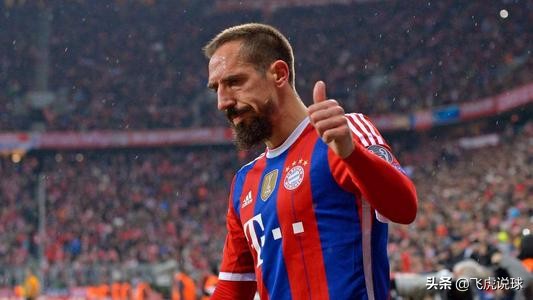 金球奖是足球最高荣誉吗,世界足坛历史获得金球奖排名