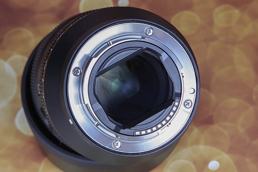 索尼g大师24-70f4镜头评测,sel35f18索尼