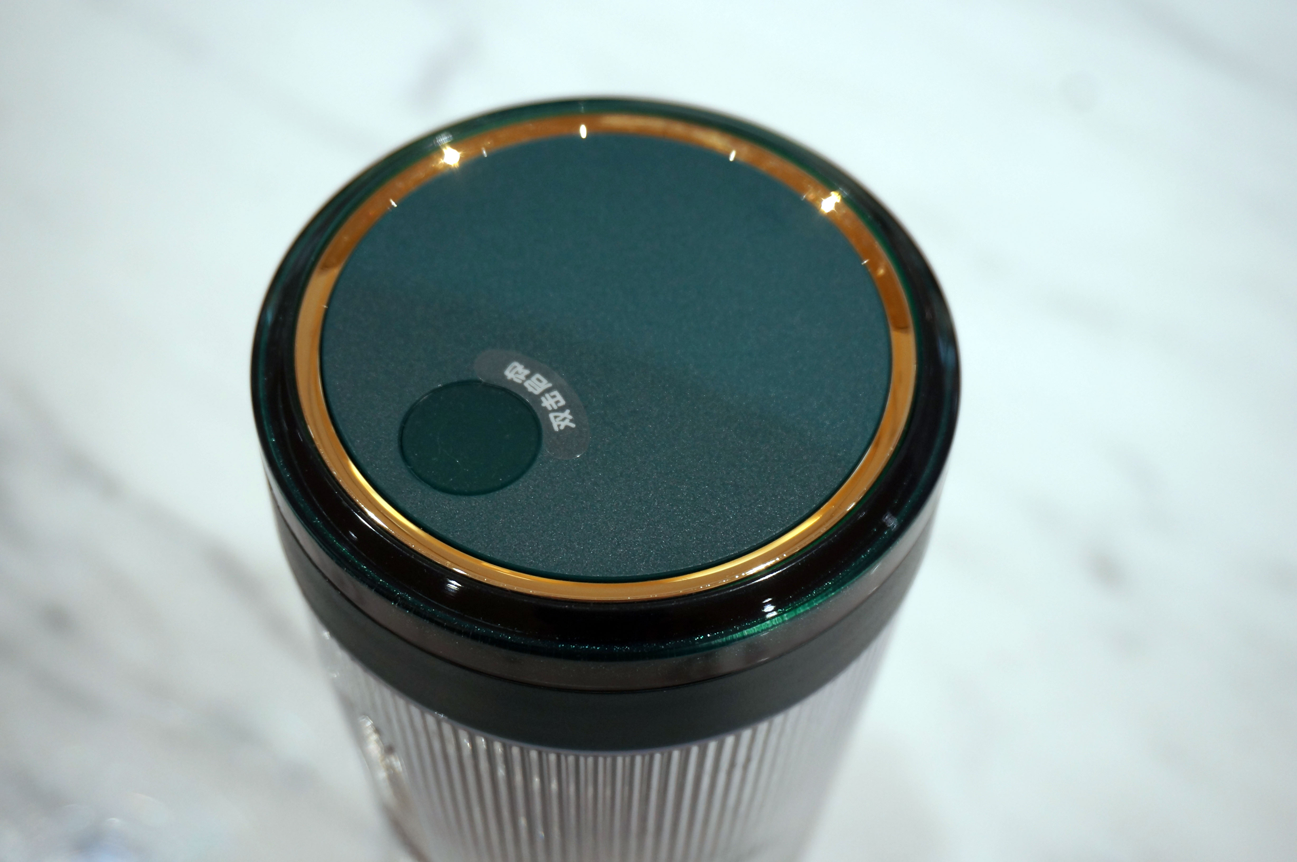 摩飞便携榨汁杯无线充电,摩飞多功能榨汁桶充电无线